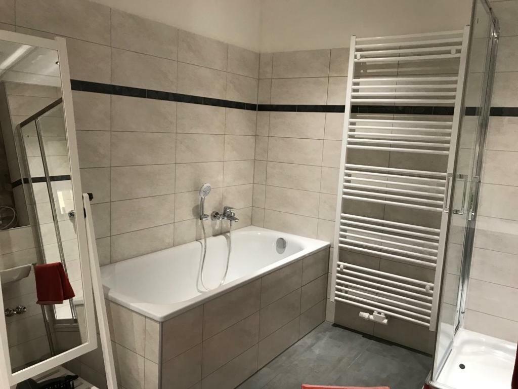 Gaestehaus Windheim Ettlingen Esterno foto